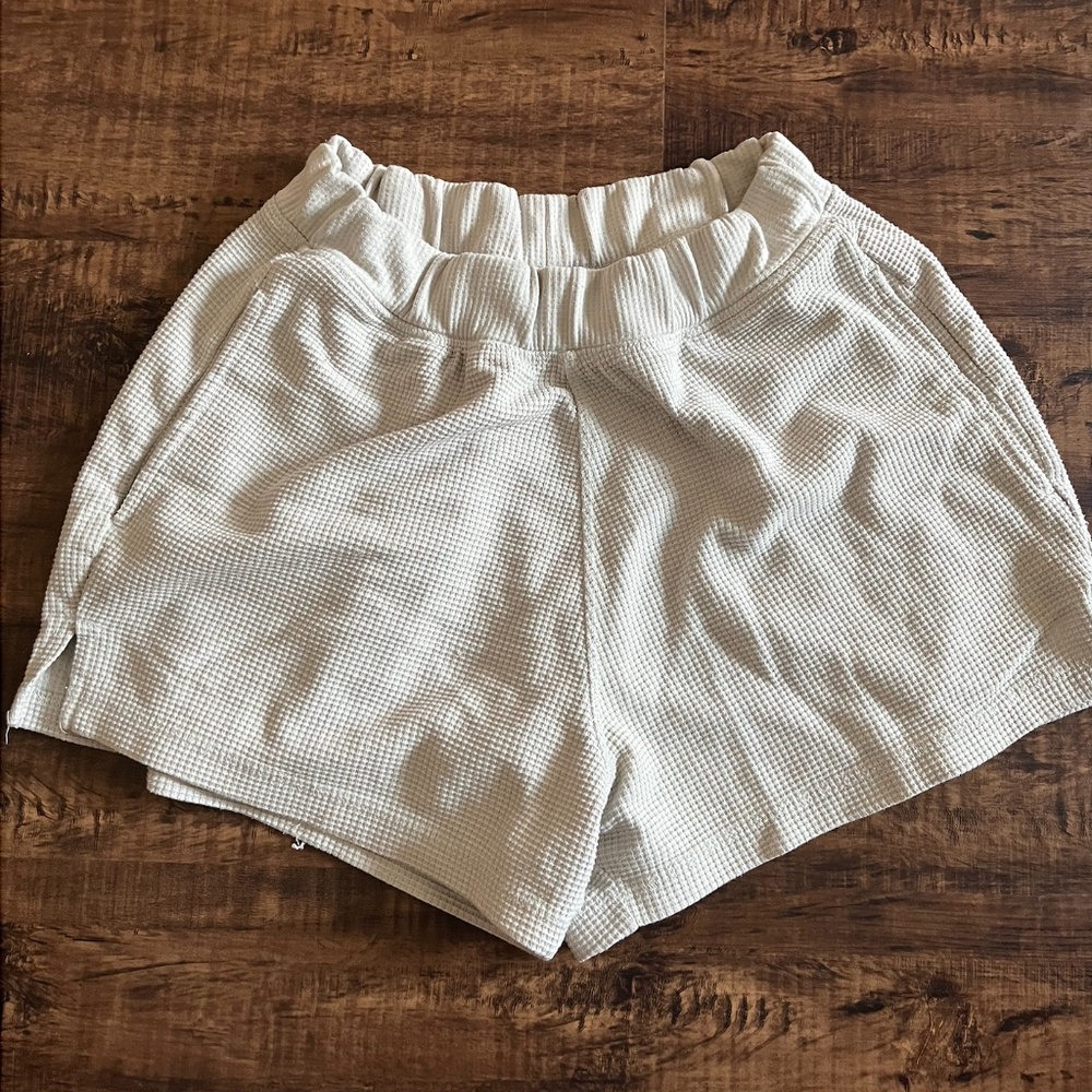 🤎 Gymshark Waffle Lounge Shorts — Women’s XS (Brown / Taupe)
